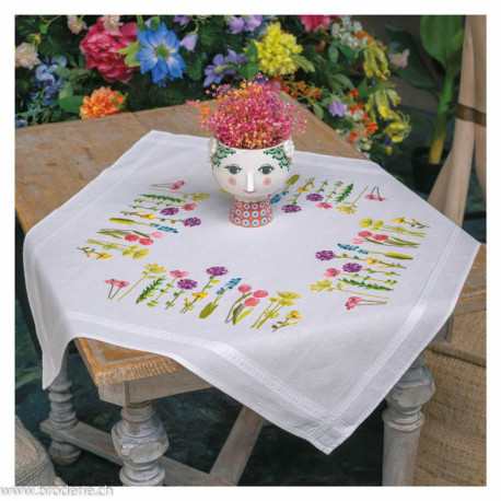 Vervaco, kit imprimé nappe Fleurs de printemps (PN0199588)