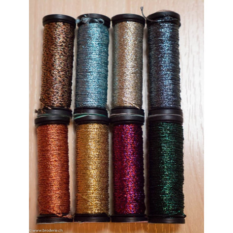 Kreinik, Fil métallique 1 Bobine No 8 divers coloris (KREI8)