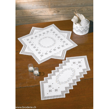 Permin, kit Hardanger napperon garland (PE63-0832)