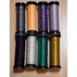 Kreinik, Fil métallique 1 bobine No 4 divers coloris (KREI4)